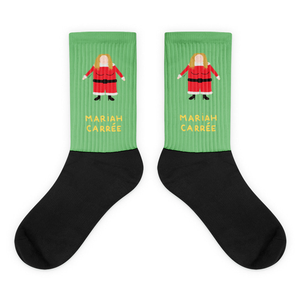 All I want for Christmas is ... cette paire de chaussettes !
Cette année pour Noël, on sort des sentiers battus, on casse les codes, changeons des traditionnelles boules de Noël et mettons à nos pieds Mariah Carrée. Peut également servir de réceptacle à cadeau pour ceux qui aiment recevoir leurs cadeaux dans une chaussette, mais sa capacité n'est pas extensible, on préfère prévenir.