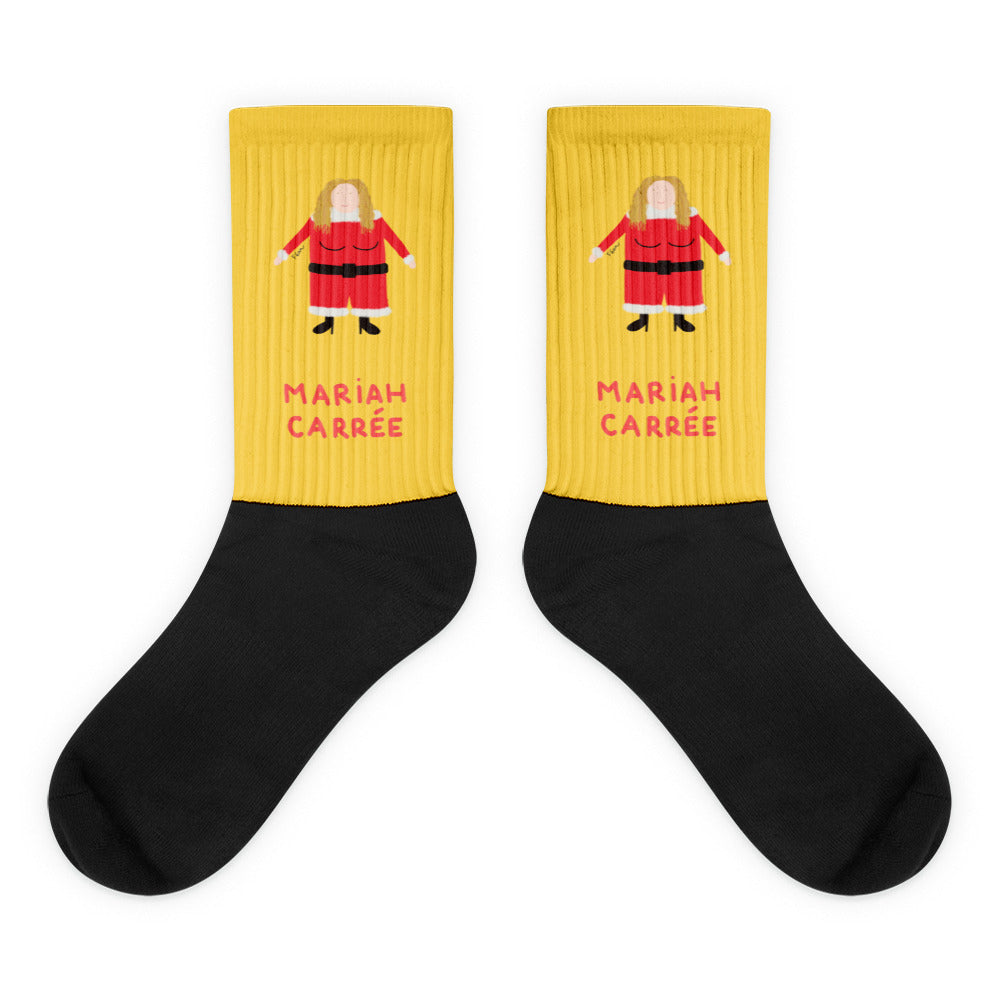 All I want for Christmas is ... cette paire de chaussettes !

Cette année pour Noël, on sort des sentiers battus, on casse les codes, changeons des traditionnelles boules de Noël et mettons à nos pieds Mariah Carrée. Peut également servir de réceptacle à cadeau pour ceux qui aiment recevoir leurs cadeaux dans une chaussette, mais sa capacité n'est pas extensible, on préfère prévenir.