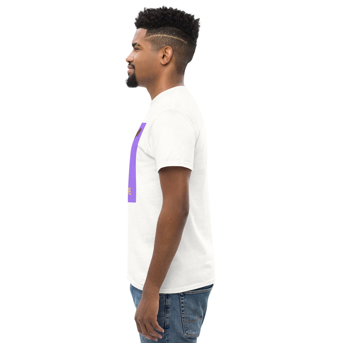 Elémentaire, mon chat Watson !

A mi-chemin entre la Panthère rose et Détective Pikachu, ce t-shirt Chaloupe réconciliera tous les ailurophiles (oui, ce mot existe) et les fans de loupe, on sait pourtant qu'il y a souvent de l'eau dans le gaz entre les deux, c'est bien connu.

En plus, on peut choisir sa couleur.