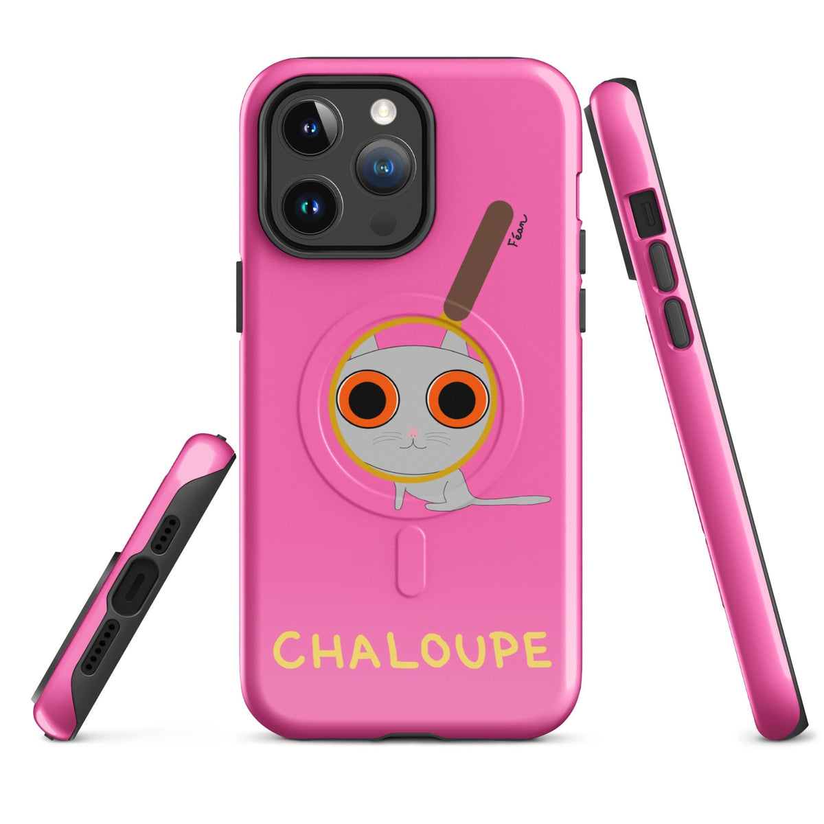 Tu mènes des enquêtes passionnantes sur ton iPhone ? Tu sais avec qui KK a passé ses dernières vacances et comment ouvrir une bouteille de vin sans tire-bouchon ?

Alors cette coque d'iPhone Chaloupe est faite pour toi, détective en herbe (à chat). Quelle que soit ta couleur pref, on a celle qu'il te faut.

En plus, le système d'aimants MagSafe® intégrés permettent une fixation sûre et une charge sans fil plus rapide. La coque est robuste et à double couche.