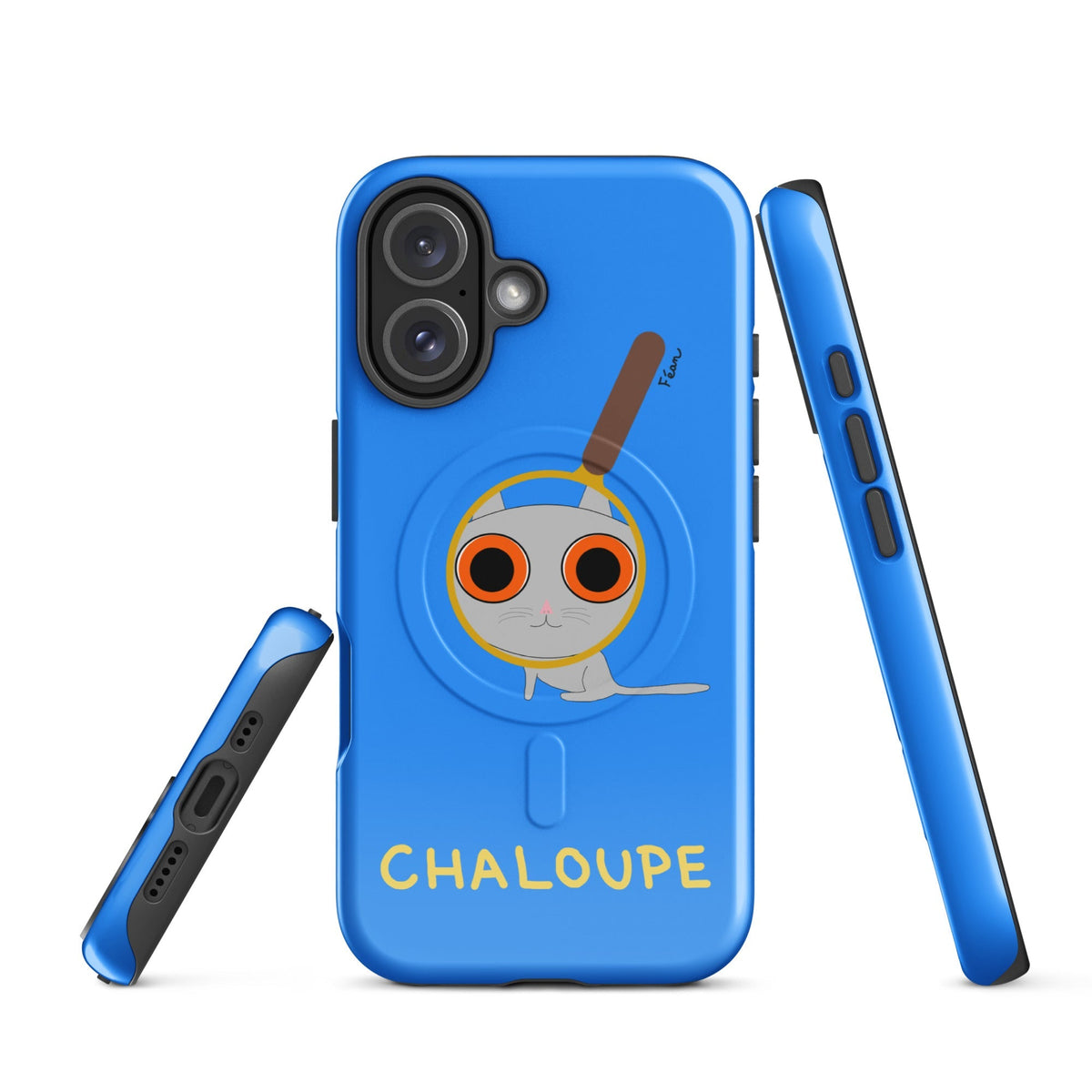 Tu mènes des enquêtes passionnantes sur ton iPhone ? Tu sais avec qui KK a passé ses dernières vacances et comment ouvrir une bouteille de vin sans tire-bouchon ?

Alors cette coque d'iPhone Chaloupe est faite pour toi, détective en herbe (à chat). Quelle que soit ta couleur pref, on a celle qu'il te faut.

En plus, le système d'aimants MagSafe® intégrés permettent une fixation sûre et une charge sans fil plus rapide. La coque est robuste et à double couche.