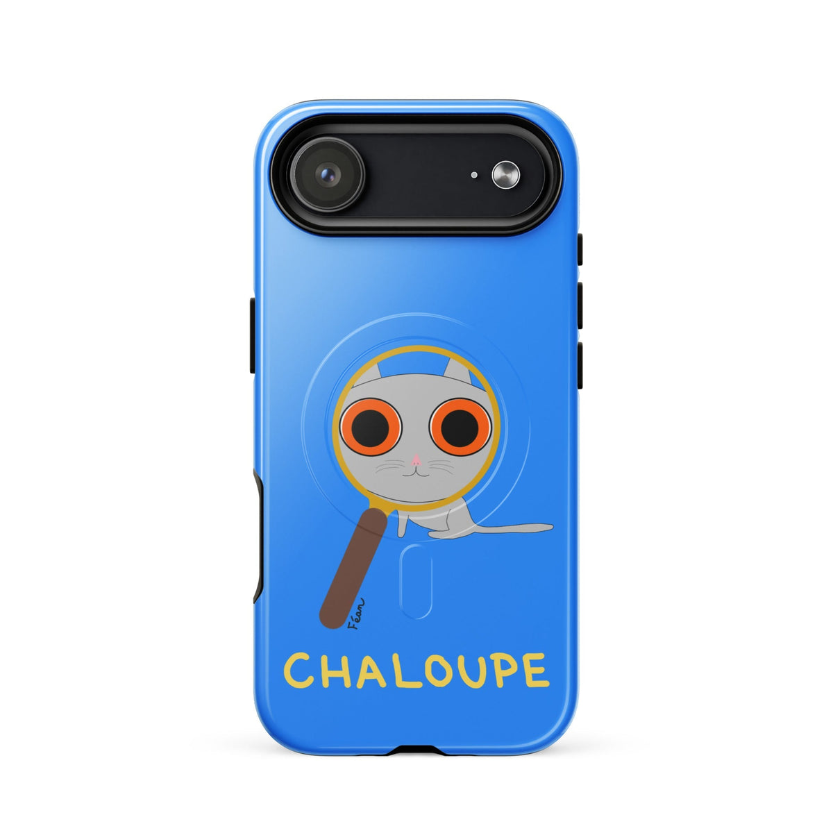 Tu mènes des enquêtes passionnantes sur ton iPhone ? Tu sais avec qui KK a passé ses dernières vacances et comment ouvrir une bouteille de vin sans tire-bouchon ?

Alors cette coque d'iPhone Chaloupe est faite pour toi, détective en herbe (à chat). Quelle que soit ta couleur pref, on a celle qu'il te faut.

En plus, le système d'aimants MagSafe® intégrés permettent une fixation sûre et une charge sans fil plus rapide. La coque est robuste et à double couche.