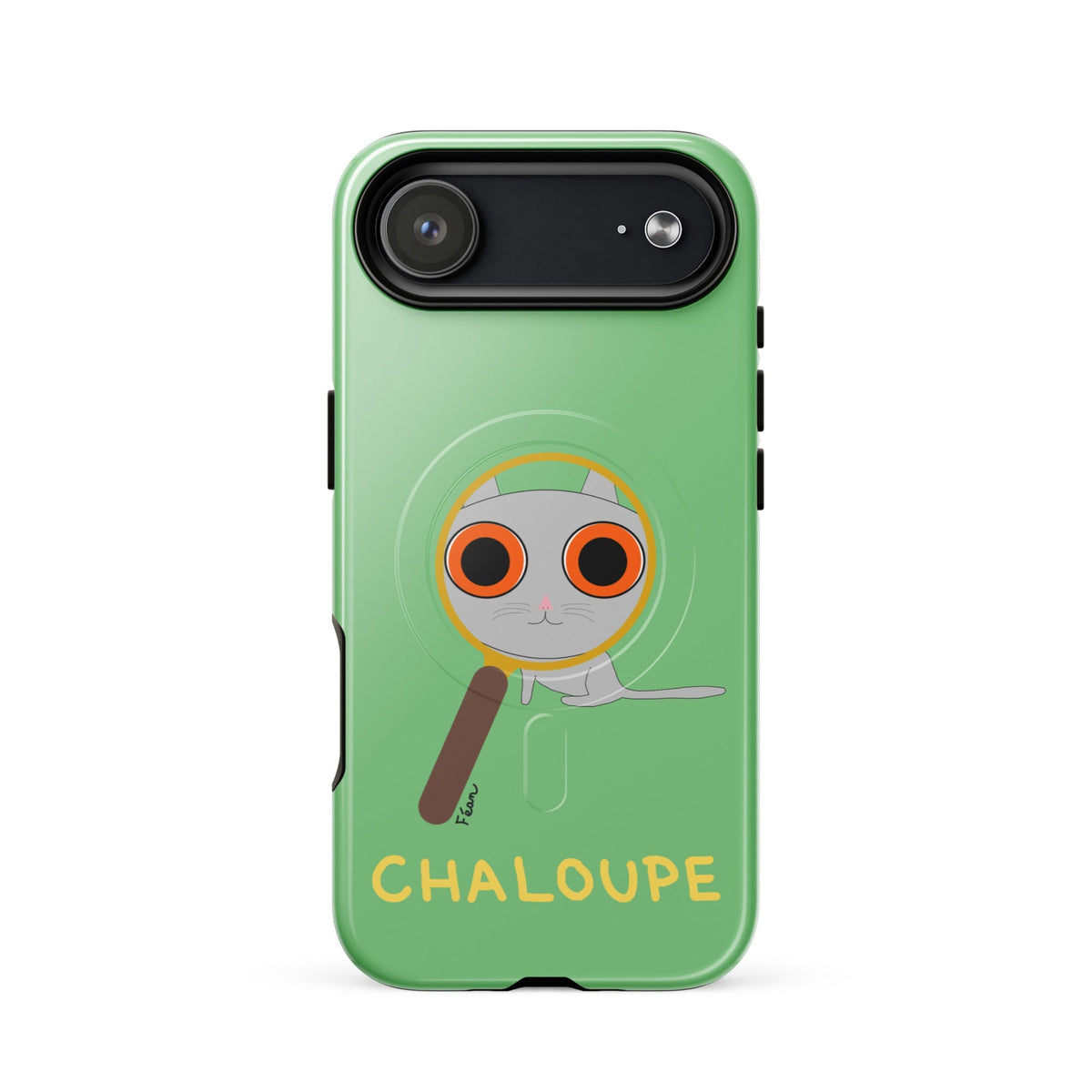 Tu mènes des enquêtes passionnantes sur ton iPhone ? Tu sais avec qui KK a passé ses dernières vacances et comment ouvrir une bouteille de vin sans tire-bouchon ?

Alors cette coque d'iPhone Chaloupe est faite pour toi, détective en herbe (à chat). Quelle que soit ta couleur pref, on a celle qu'il te faut.

En plus, le système d'aimants MagSafe® intégrés permettent une fixation sûre et une charge sans fil plus rapide. La coque est robuste et à double couche.